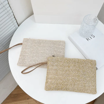 Elegant Straw Handbag Clutch Summer Beach Bag Women Bohemian Woven Wristlet Bag
